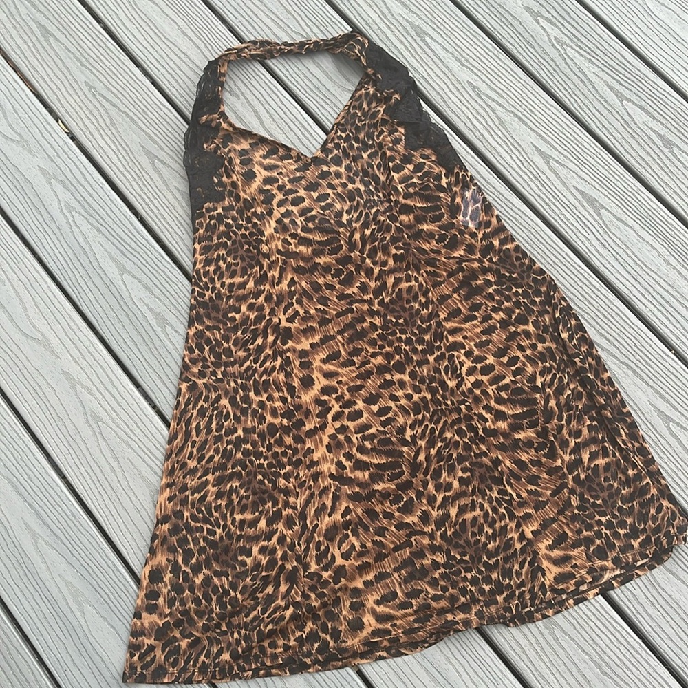❄️ Leopard Print Halter Chemise